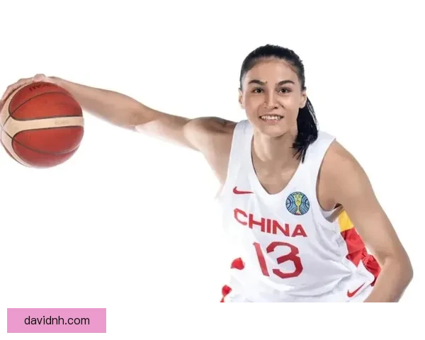 女篮迪拉娜退役十九年三冠亚军